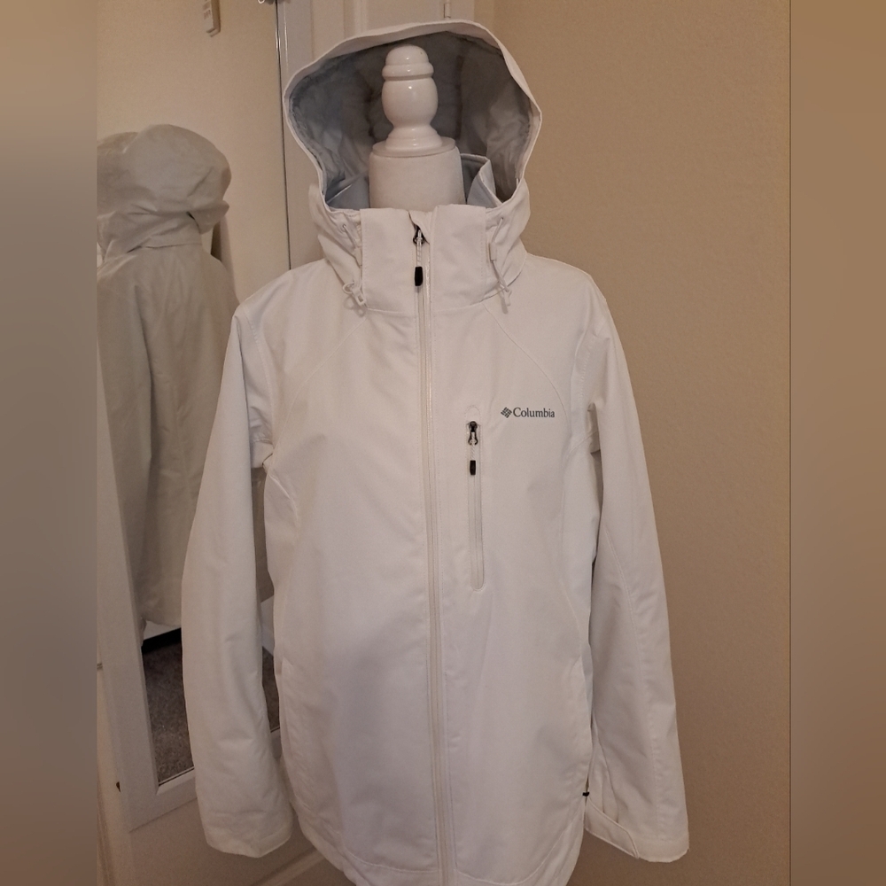 Columbia Ski Jacket White Size XL Excellent Condition
